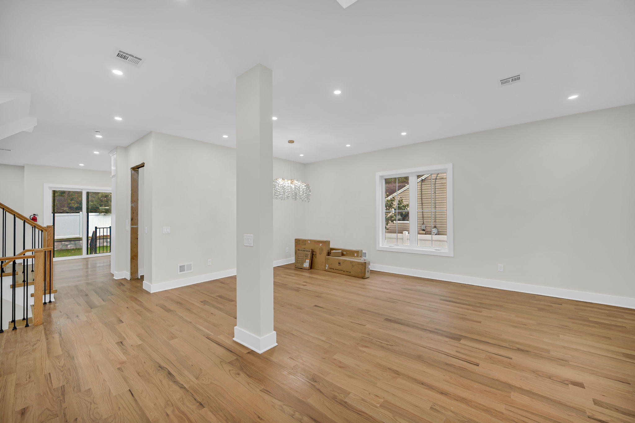 54 Melrose Dr Livingston NJ living photo 29